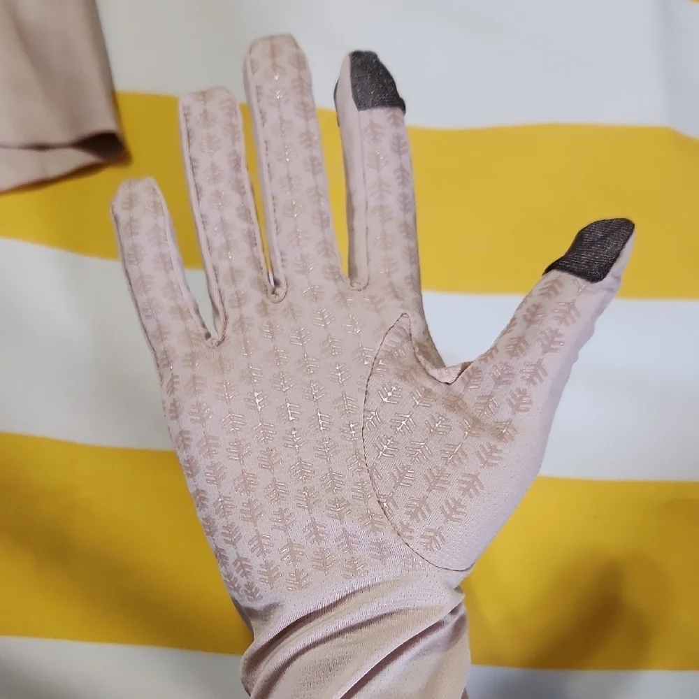 Coolibar Long Pink Sun Protection Gloves with Touchscreen Tips